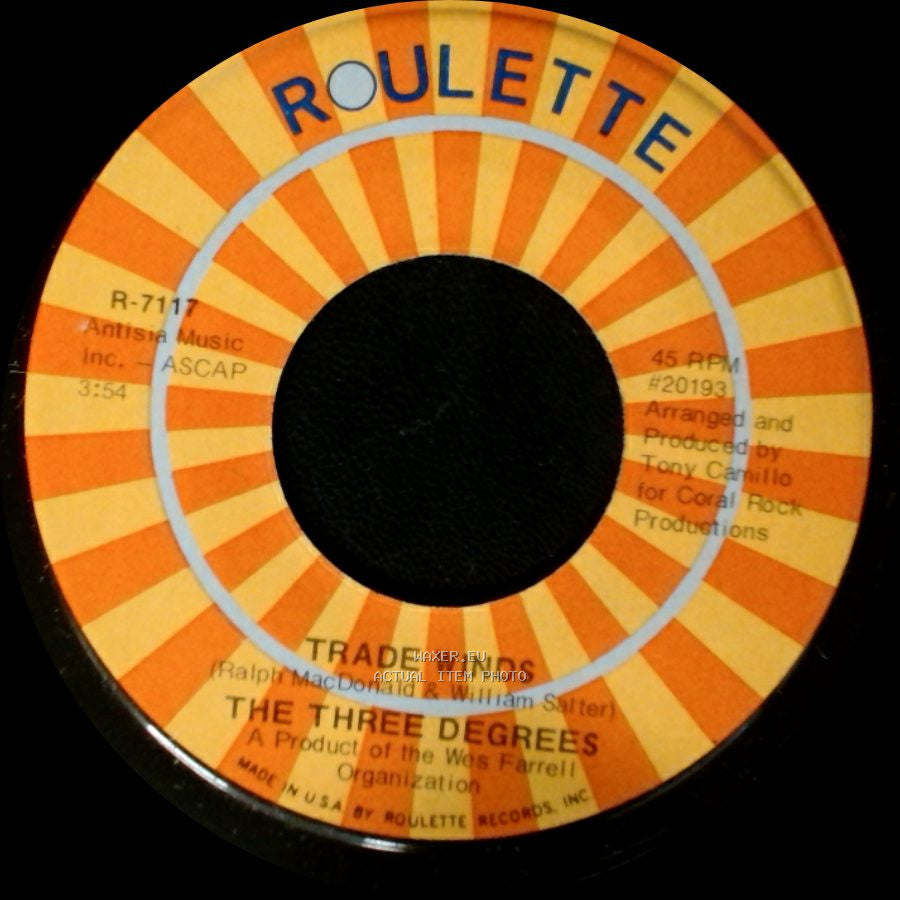 The Three Degrees - I Turn To You / Trade Winds side A