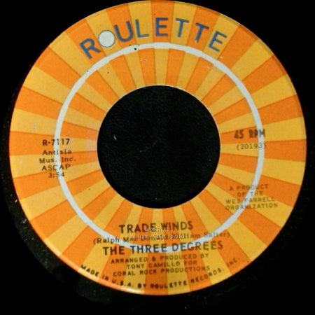The Three Degrees - I Turn To You / Trade Winds side B