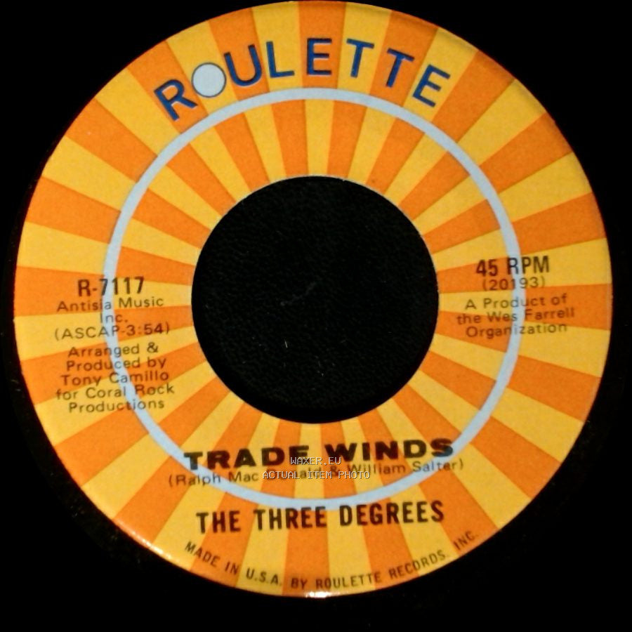 The Three Degrees - I Turn To You / Trade Winds side A