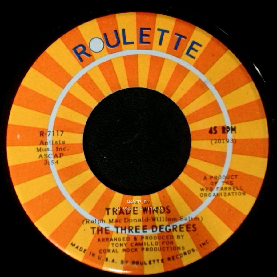 The Three Degrees - I Turn To You / Trade Winds side A