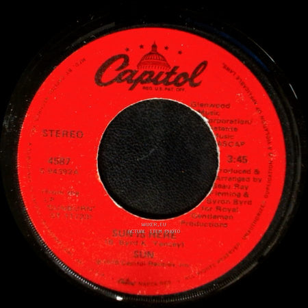 Sun - Sun Is Here / Long Drawn Out Thang (Instrumental) side A