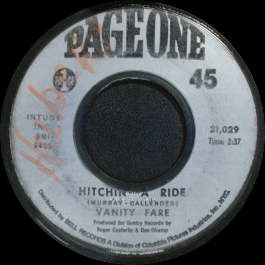 Vanity Fare - Hitchin' A Ride / Hitchin' A Ride side A
