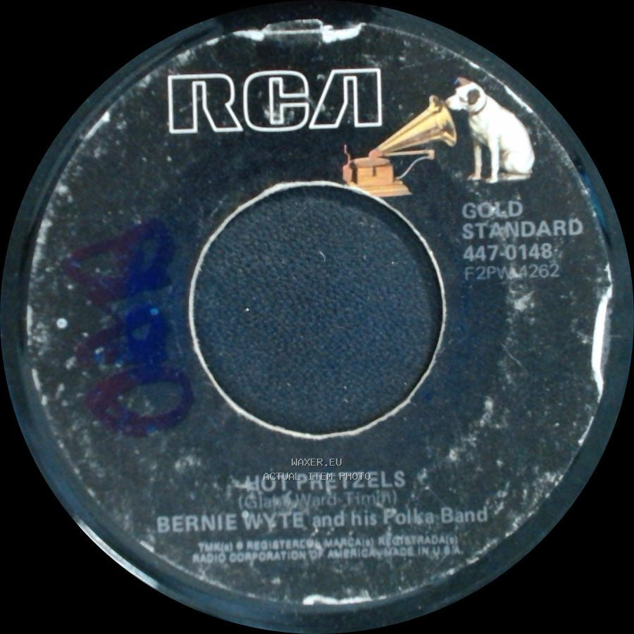 Glahé Musette Orchestra / Bernie Wyte And His Polka Band - Beer Barrel Polka / Hot Pretzels side B