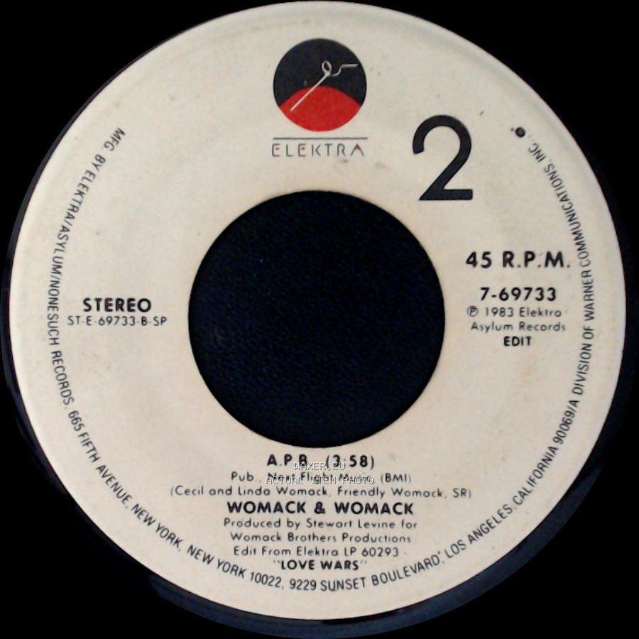 Womack & Womack - A.P.B. / Baby I'm Scared Of You side A