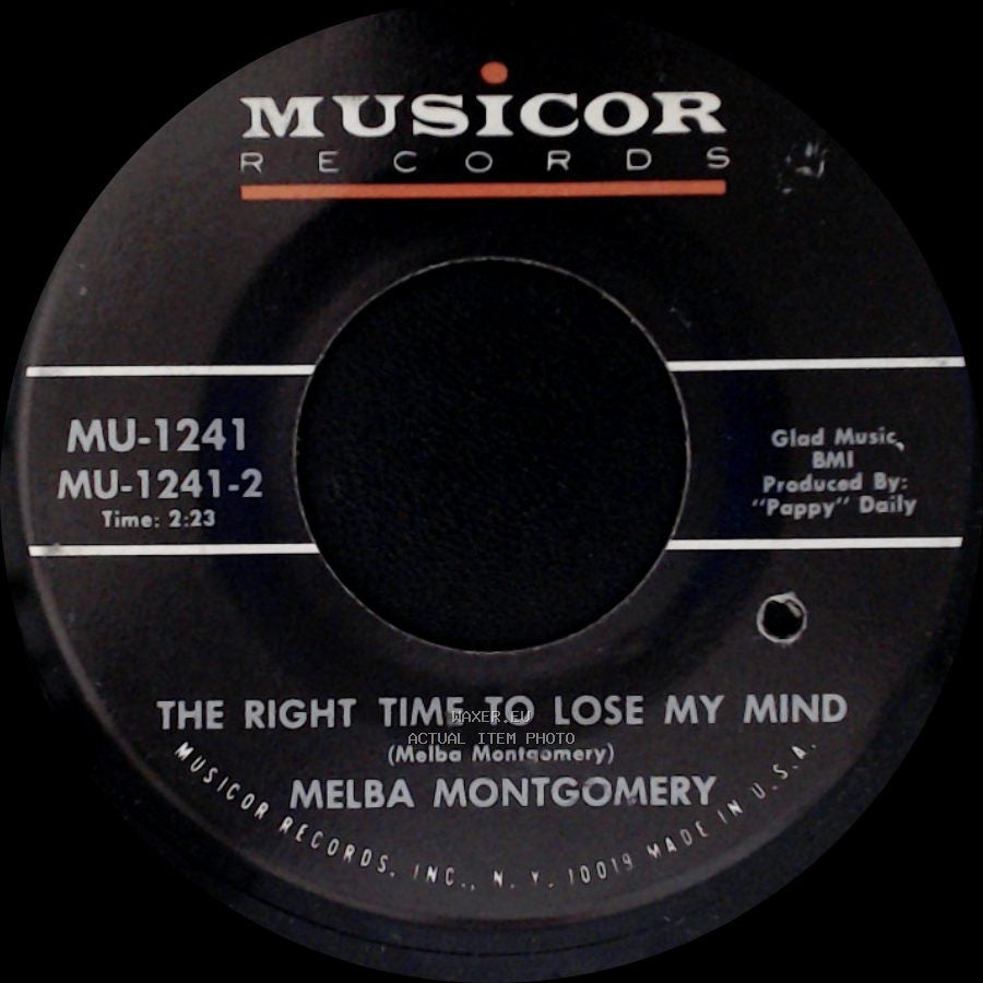 Melba Montgomery - What Can I Tell The Folks Back Home / The Right Time To Lose My Mind side B