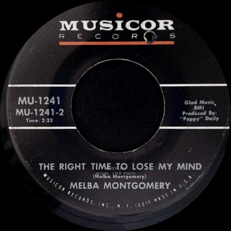 Melba Montgomery - What Can I Tell The Folks Back Home / The Right Time To Lose My Mind side B
