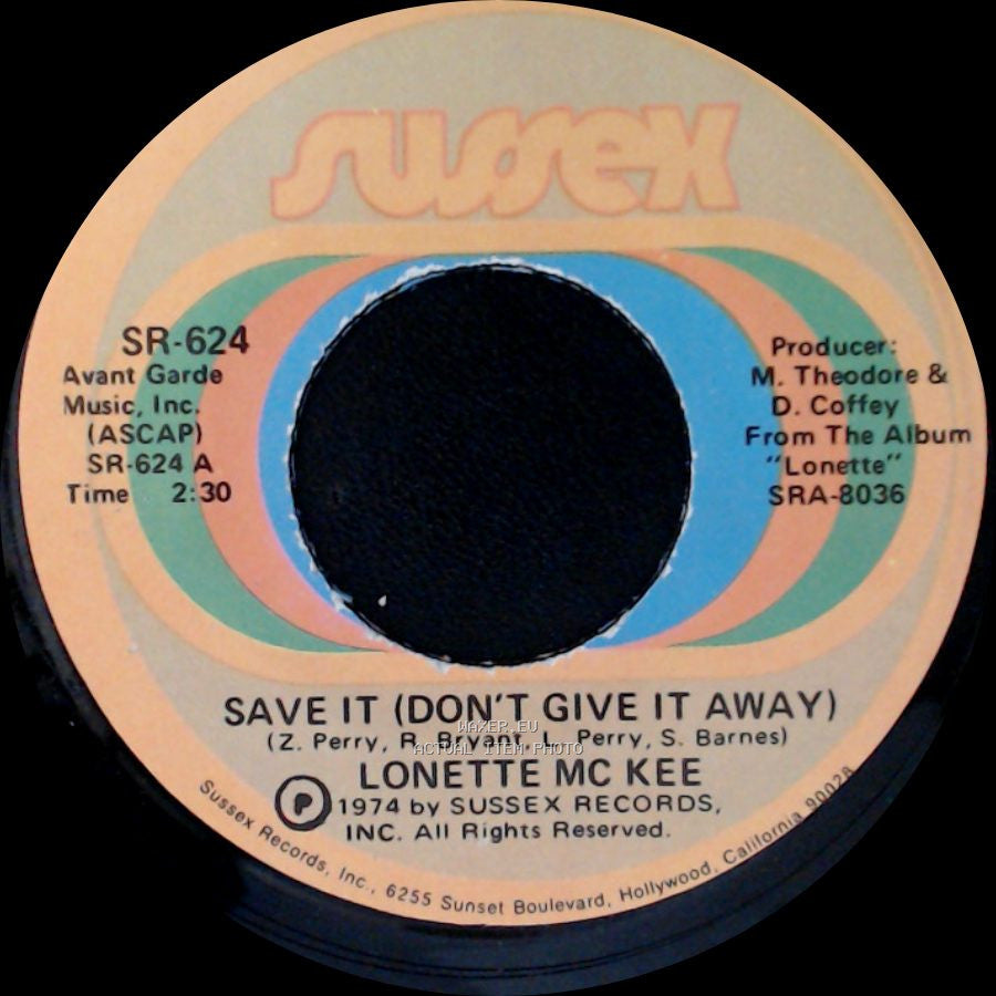 Lonette Mc Kee - Do To Me / Save It (Don't Give It Away) side B
