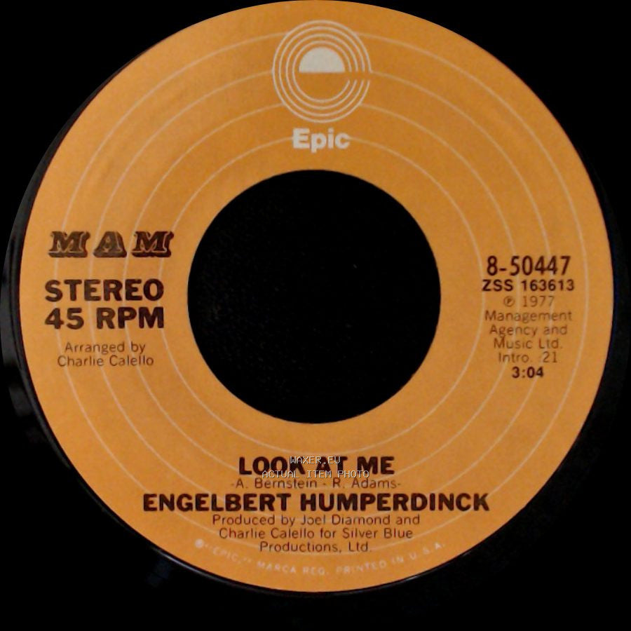 Engelbert Humperdinck - Lover's Holiday / Look At Me side B