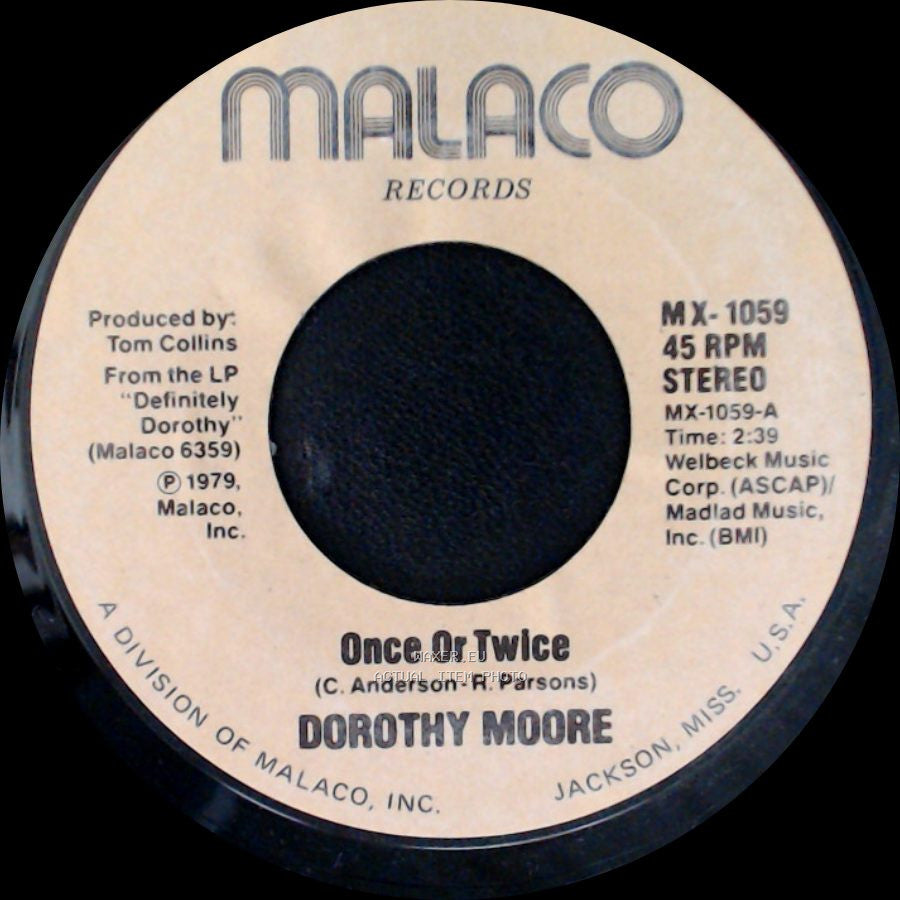 Dorothy Moore - Love Me / Once Or Twice side B