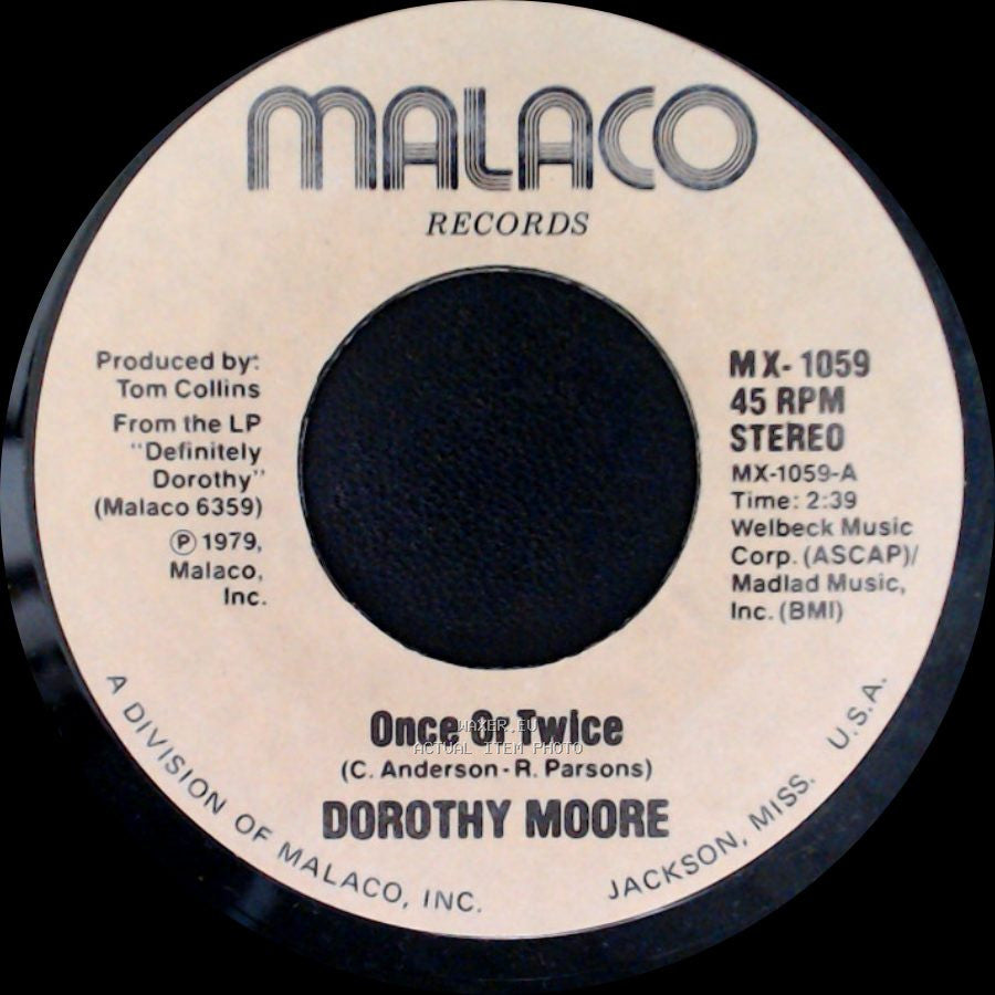 Dorothy Moore - Love Me / Once Or Twice side A