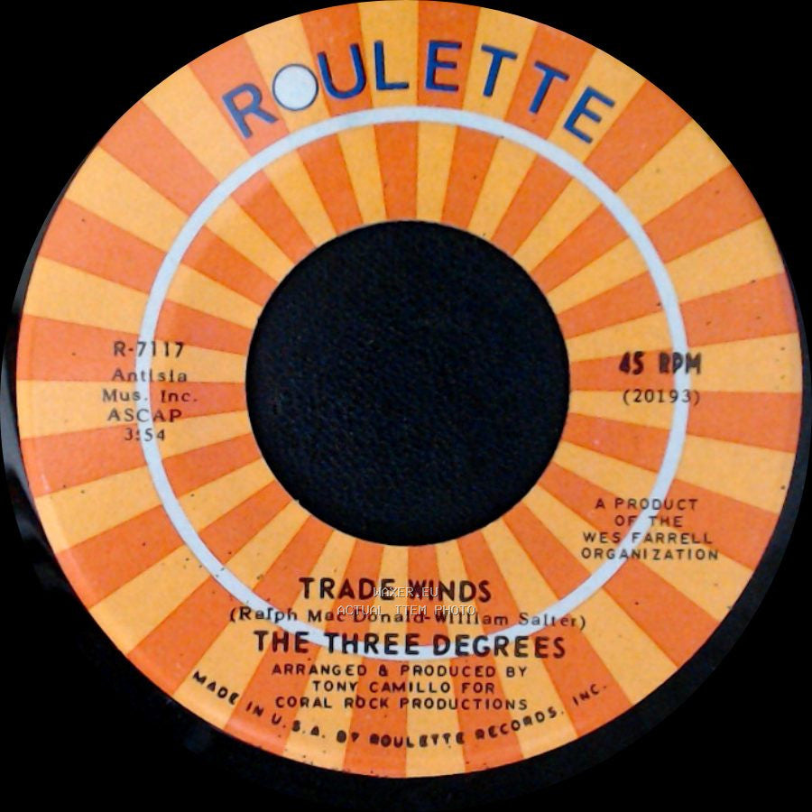 The Three Degrees - Trade Winds / I Turn To You side B