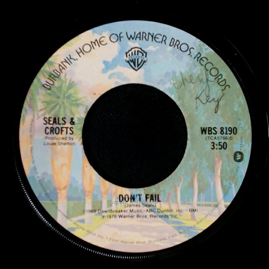 Seals & Crofts - Get Closer (Featuring Carolyn Willis) / Don't Fail side B