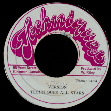 Techniques All Stars / Max Romeo - Version / Nobody's Child side A