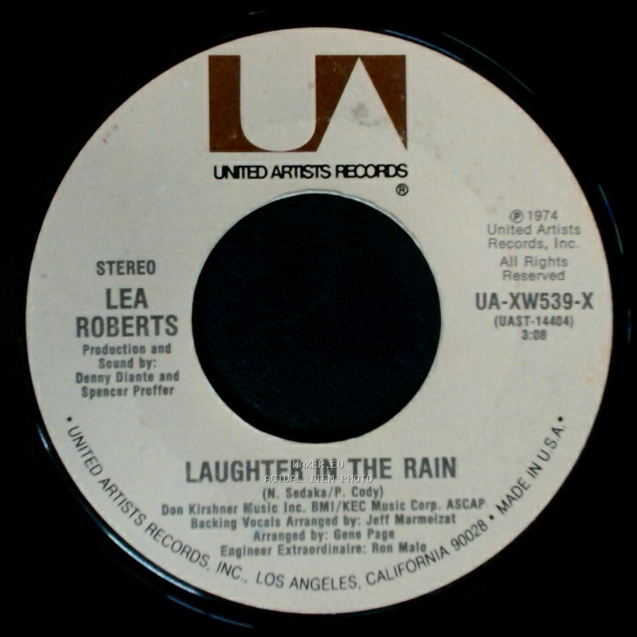 Lea Roberts - She Will Break Your Heart / Laughter In The Rain side B