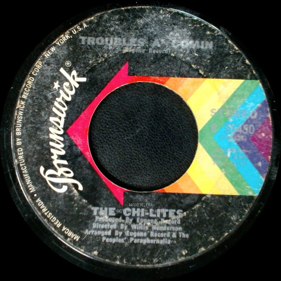 The Chi-Lites - Troubles A Commin / Unknown Title B side A
