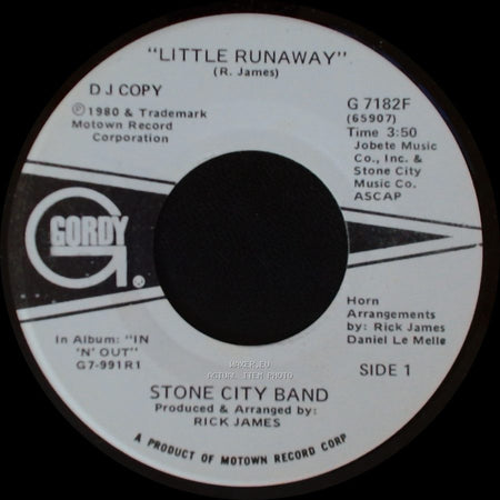 Stone City Band - Little Runaway / Little Runaway side B