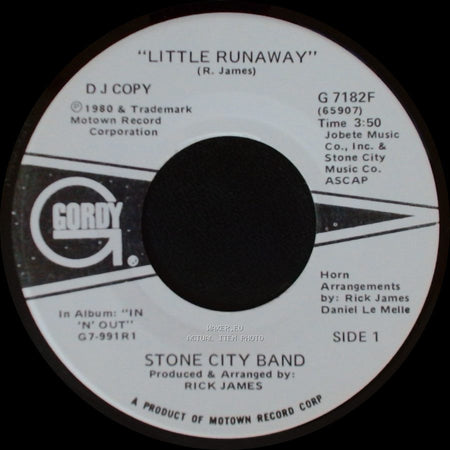 Stone City Band - Little Runaway / Little Runaway side A