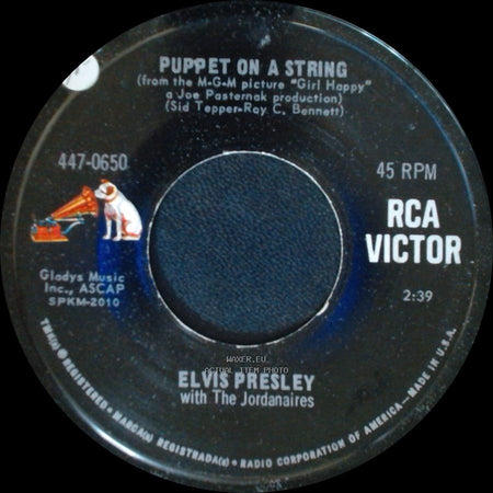 Elvis Presley With The Jordanaires / Elvis Presley - Puppet On A String / Wooden Heart side A