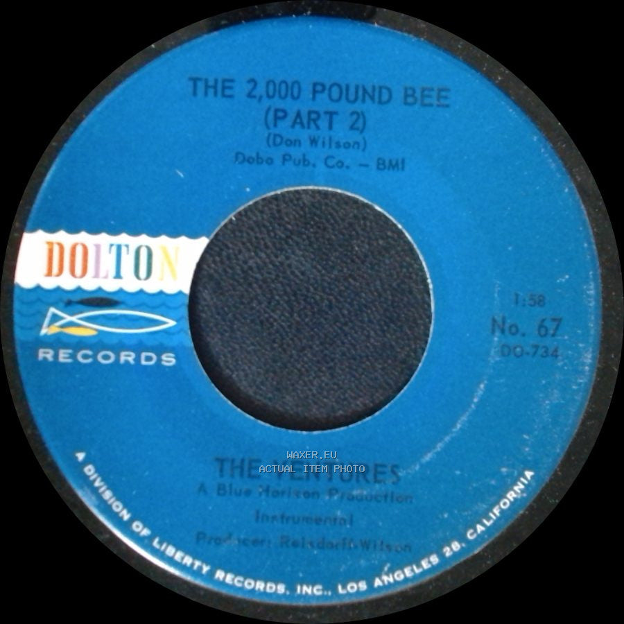 The Ventures - The 2,000 Pound Bee (Part 2) / The 2,000 Pound Bee (Part 1) side A