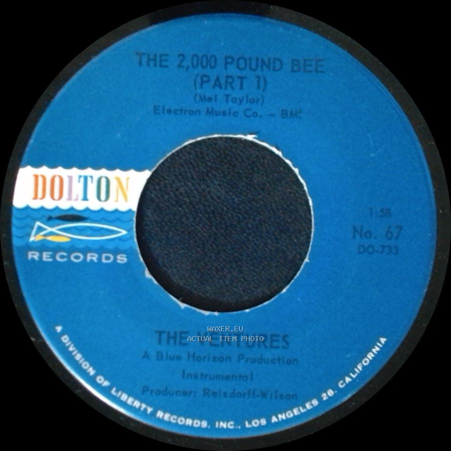 The Ventures - The 2,000 Pound Bee (Part 2) / The 2,000 Pound Bee (Part 1) side B