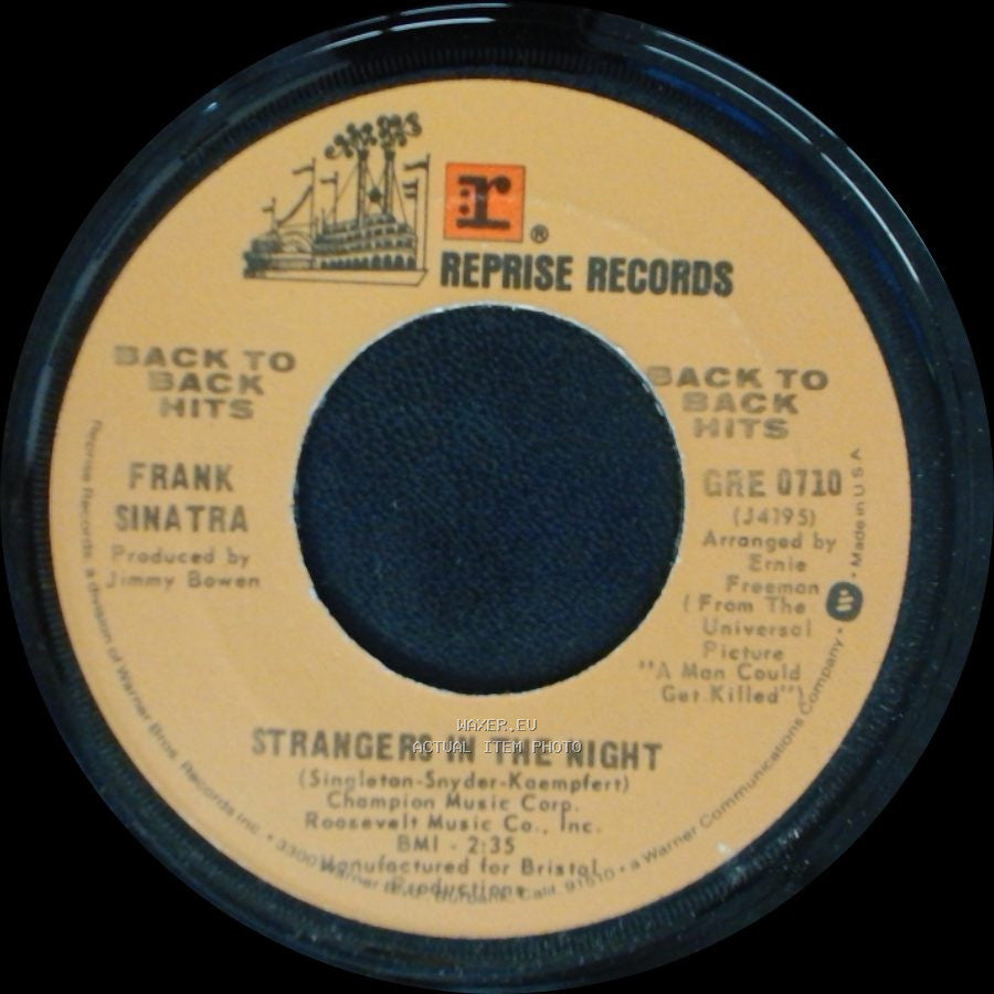 Frank Sinatra - Strangers In The Night / Summer Wind side A