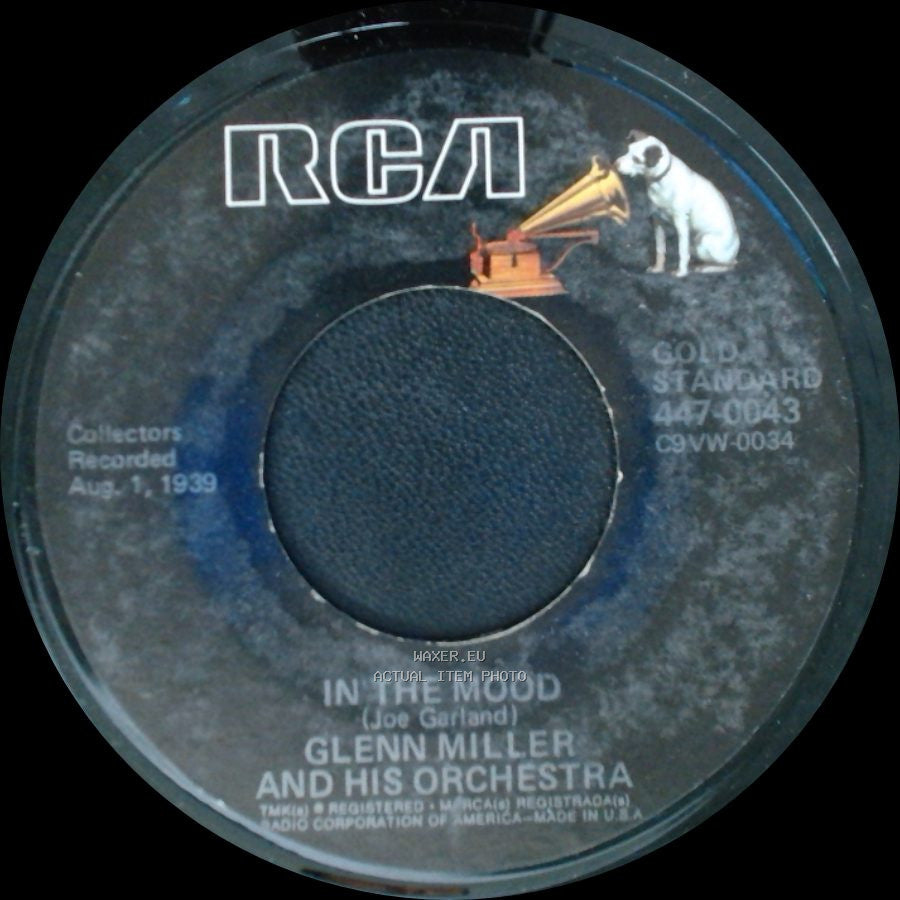 Glenn Miller And His Orchestra - A String Of Pearls / In The Mood side B