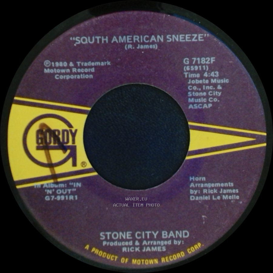 Stone City Band - Little Runaway / South American Sneeze side B