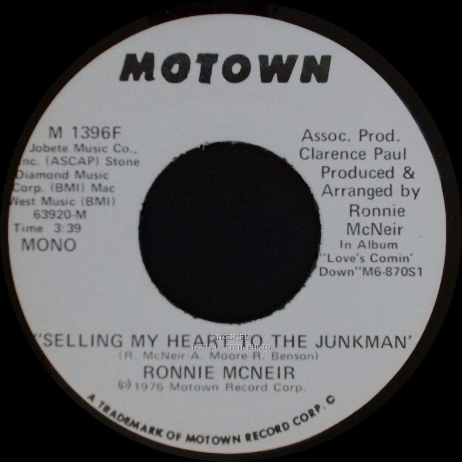 Ronnie Mcneir - Selling My Heart To The Junkman / Selling My Heart To The Junkman side B