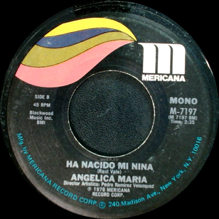 Angelica Maria - Desesperadamente / Ha Nacido Mi Nina side B