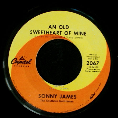 Sonny James - A World Of Our Own / An Old Sweetheart Of Mine side B