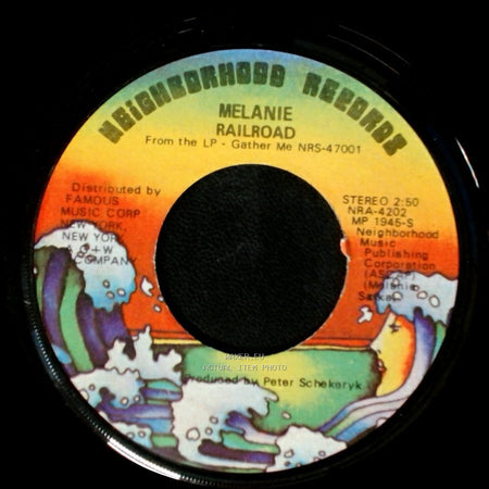 Melanie - Ring The Living Bell / Railroad side B
