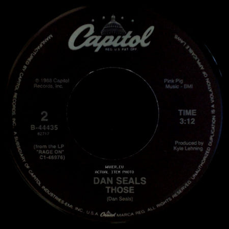 Dan Seals - Those / Love On Arrival side A