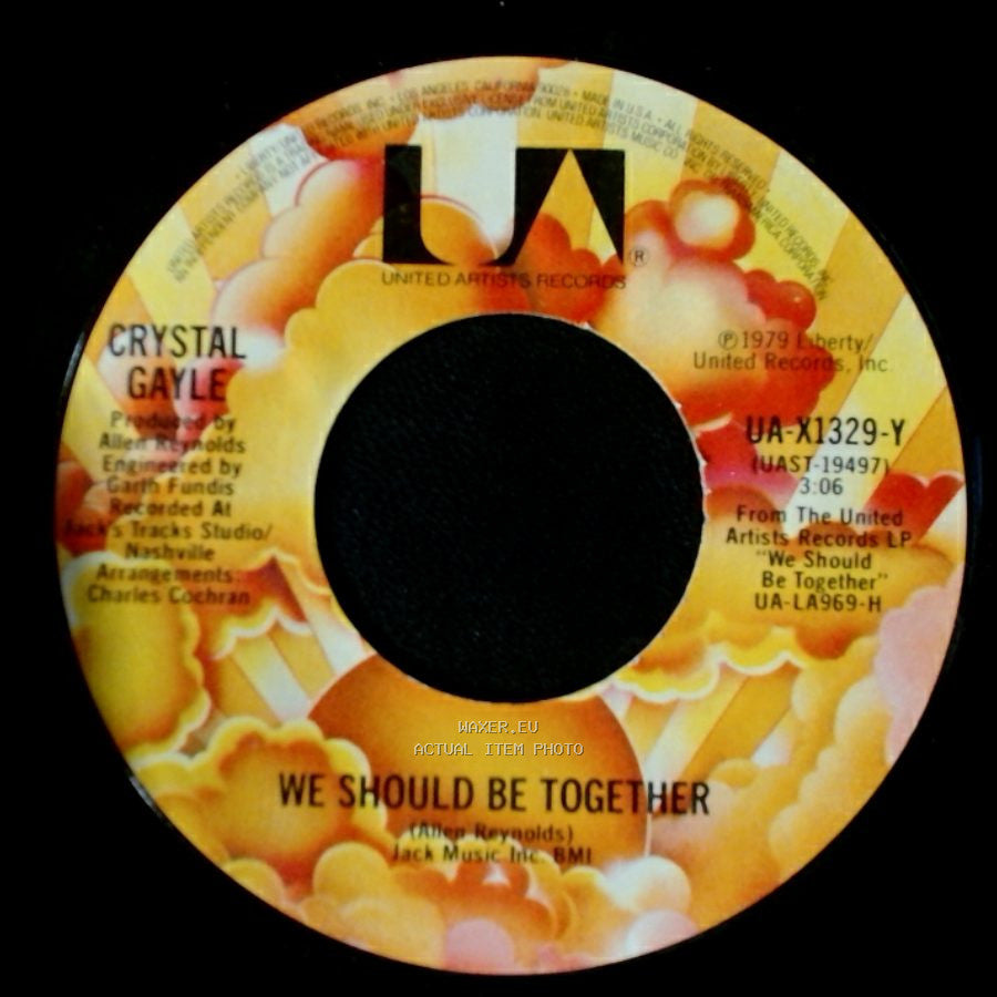 Crystal Gayle - We Should Be Together / Your Old Cold Shoulder side A