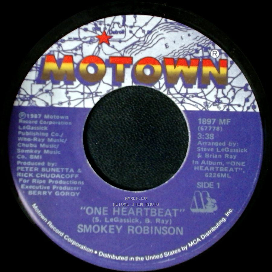 Smokey Robinson - One Heartbeat / Love Will Set You Free side A