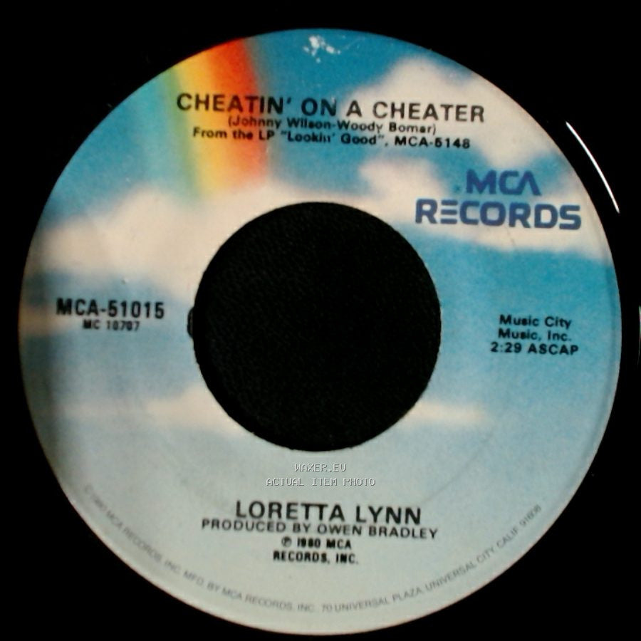 Loretta Lynn - Cheatin' On A Cheater / Until I Met You side A