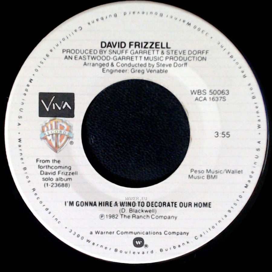 David Frizzell - She's Up To All Her Old Tricks Again / I'm Gonna Hire A Wino To Decorate Our Home side B