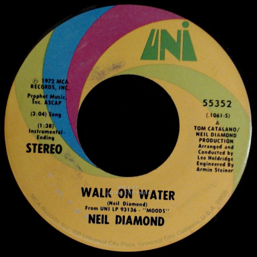 Neil Diamond - High Rolling Man / Walk On Water side B
