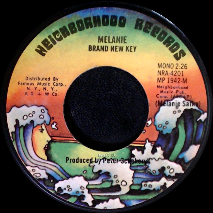 Melanie - Some Say (I Got Devil) / Brand New Key side B