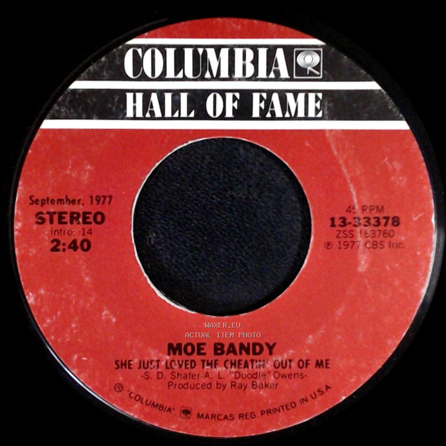 Moe Bandy - She Just Loved The Cheatin' Out Of Me / Soft Lights And Hard Country Music side A