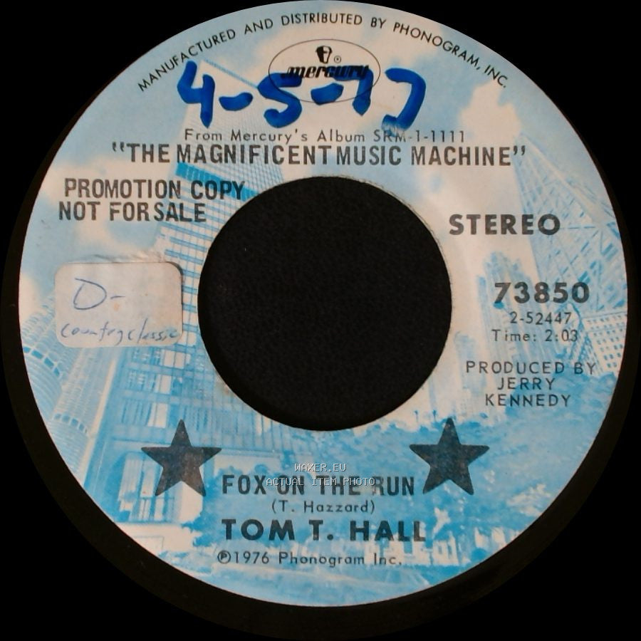 Tom T. Hall - Bluegrass Festival In The Sky / Fox On The Run side B