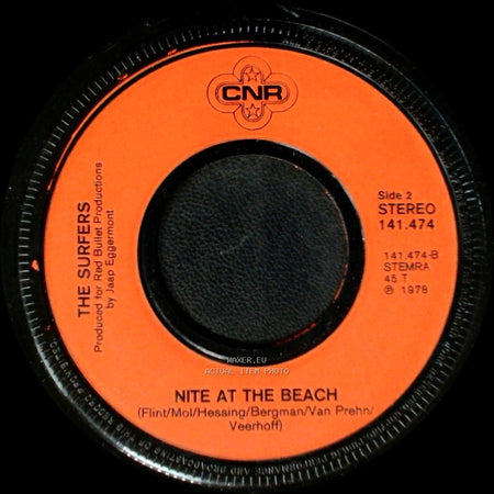 The Surfers - Windsurfin / Nite At The Beach side B
