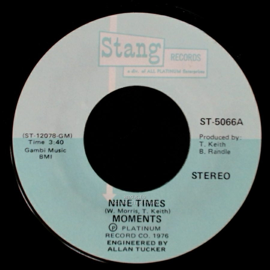 Moments - When The Morning Comes / Nine Times side B