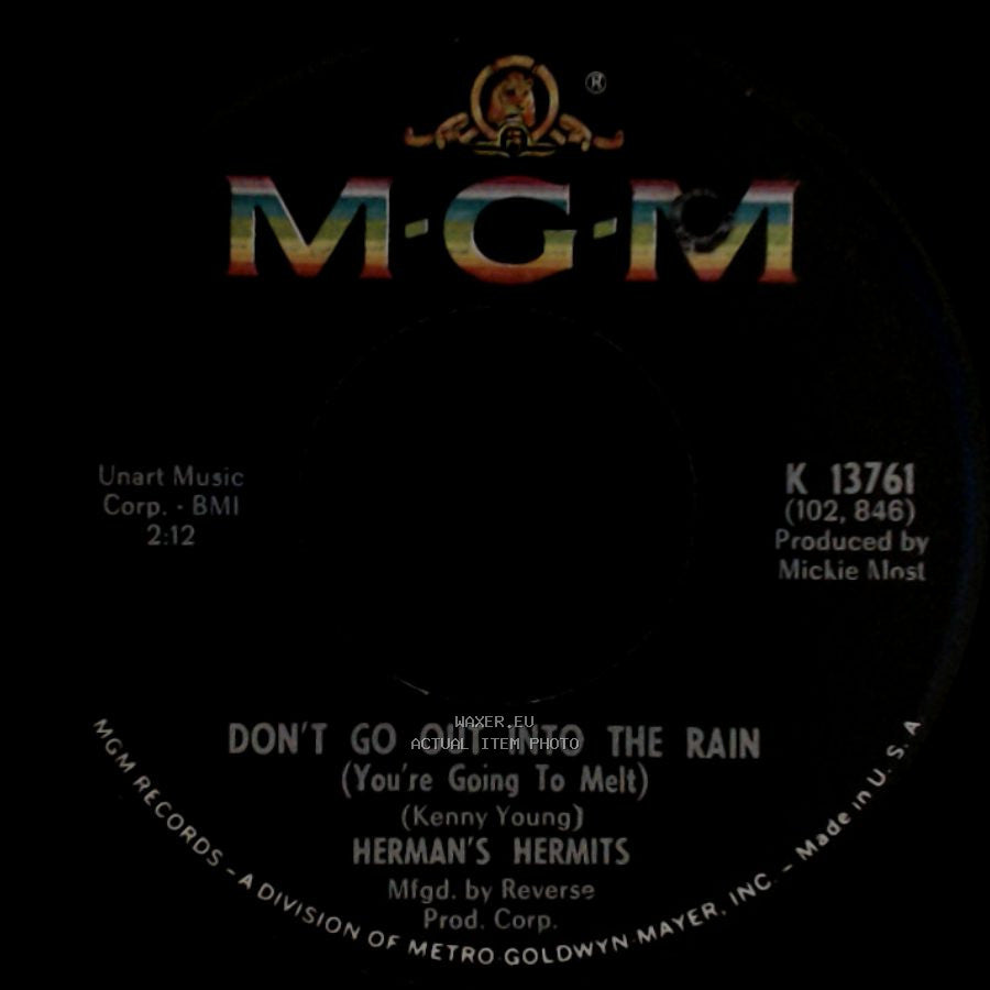 Herman's Hermits - Moonshine Man / Don't Go Out Into The Rain (You're Going To Melt) side B