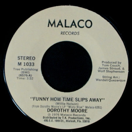 Dorothy Moore - Ain't That A Mother's Luck / Funny How Time Slips Away side B