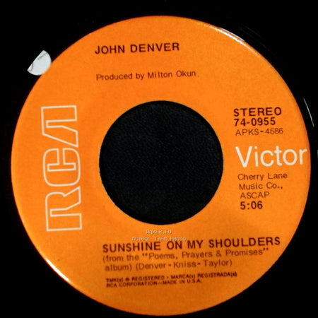 John Denver - Sunshine On My Shoulders / I'd Rather Be A Cowboy side A