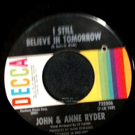 John & Anne Ryder - Daffodil Rain / I Shall Believe In Tomorrow side B