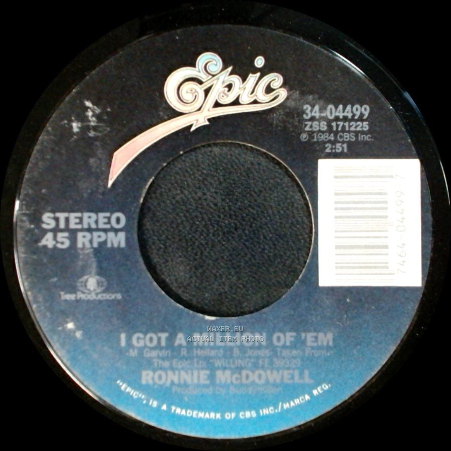 Ronnie Mcdowell - I Got A Million Of 'em / My Baby Don't Wear No Pajamas side A