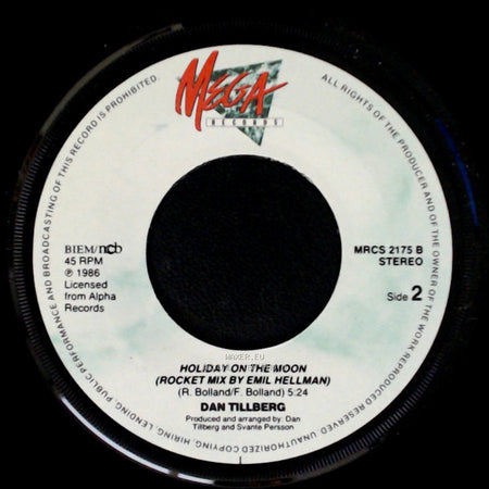 Dan Tillberg - Holiday On The Moon / Holiday On The Moon (Rocket Mix By Emil Hellman) side B