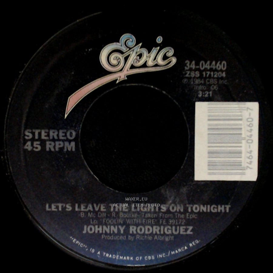 Johnny Rodriguez - What A Movie You'd Make / Let's Leave The Lights On Tonight side B