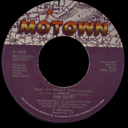 The Boys - Dial My Heart / Dial My Heart (Instrumental) side B